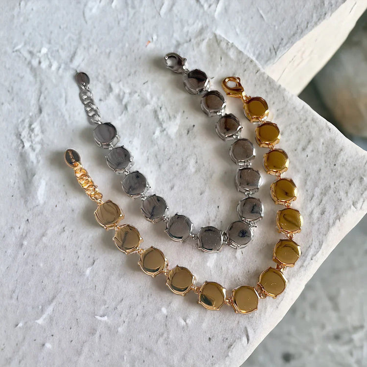 Discover the Grace of Al Zarif’s Bracelet Collection