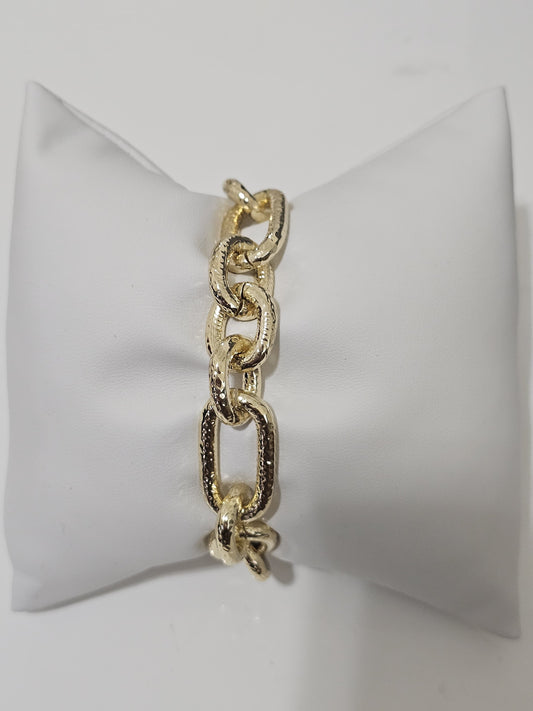 Luxe Magnetic Rectangular Link Gold Bracelet – Bold Statement Chain