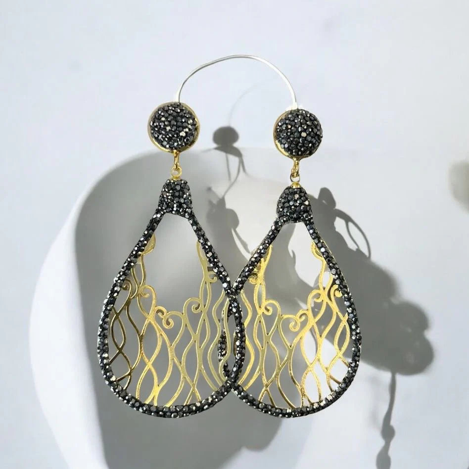 18K Gold/Silver Plated Australian Crystal Tear Drop Design Earrings