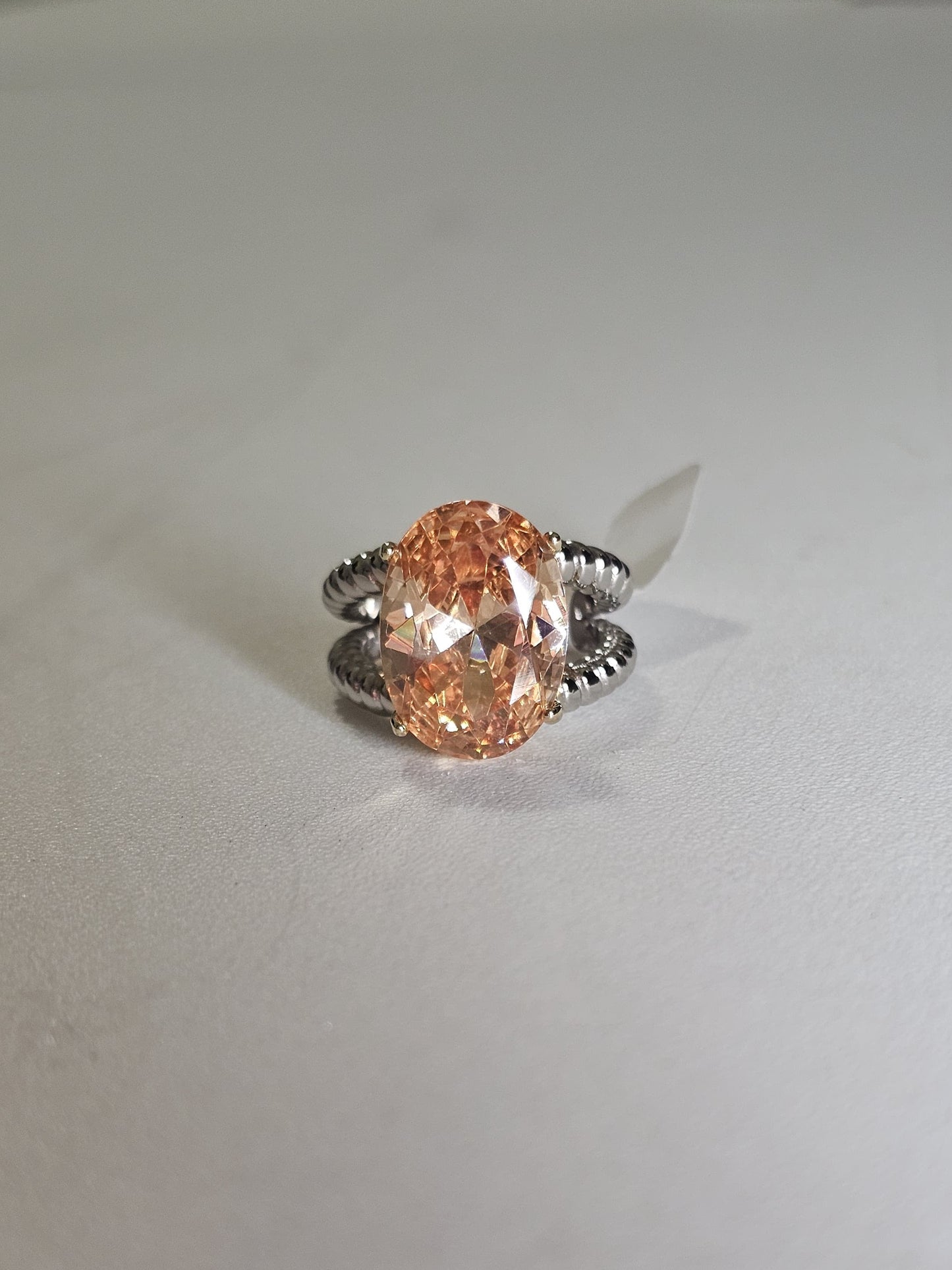 Vibrant Crystal Statement Ring – Eye-Catching Gemstone Design