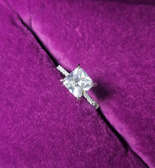 Elegance Square Cut Ring