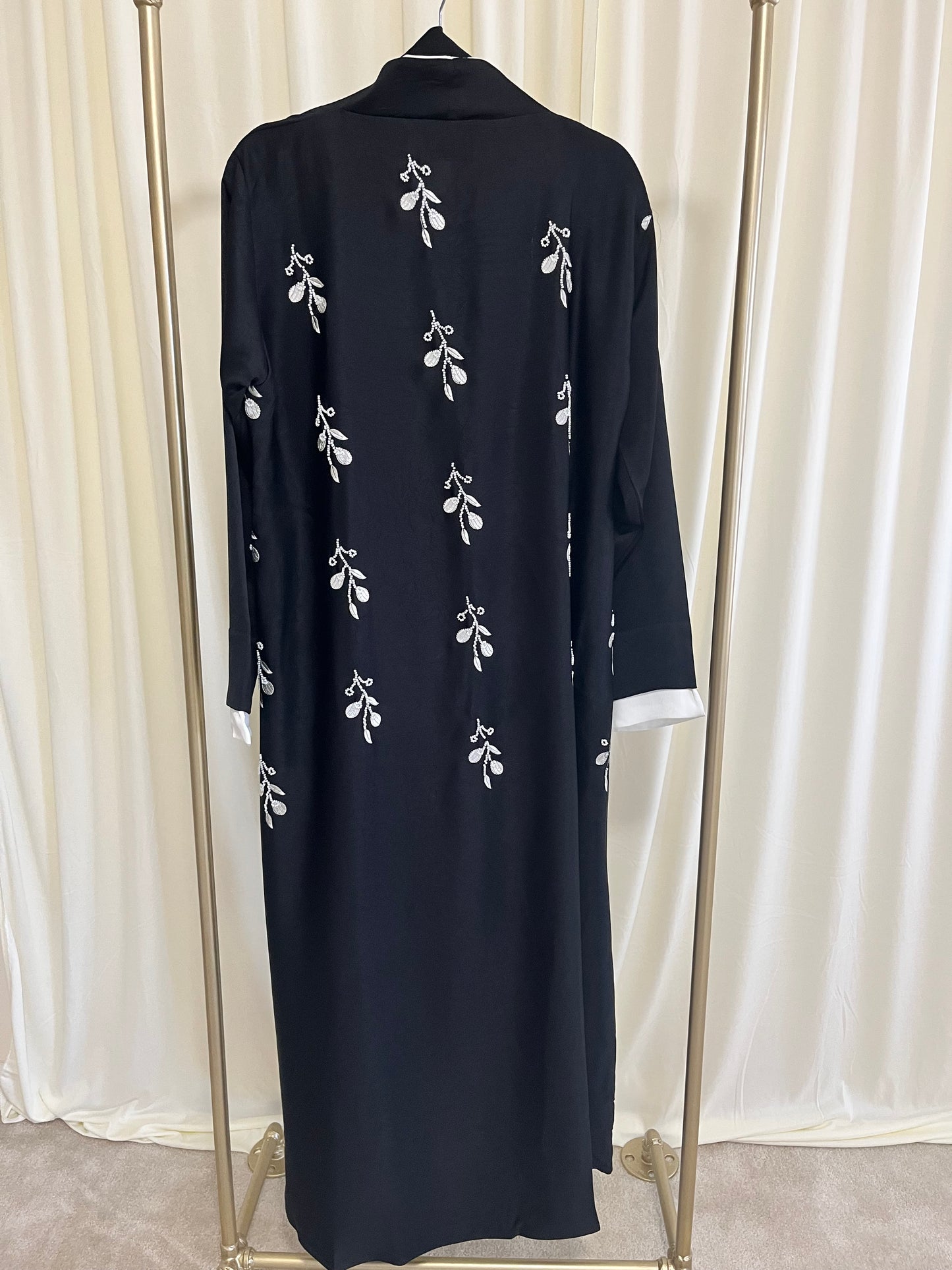 Midnight Ivory Hand-Embroidered Abaya