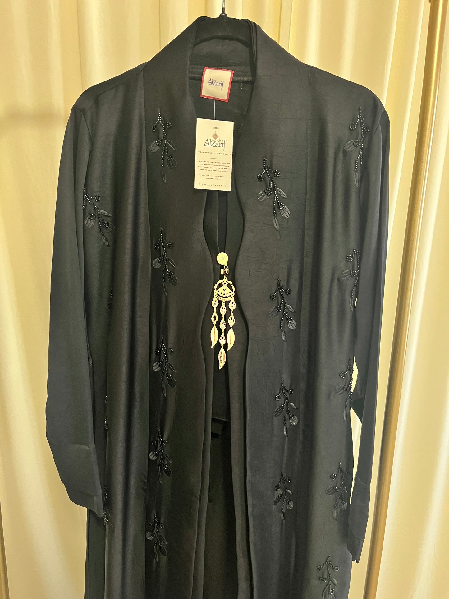 Royal Thread Embroidered Tassel Abaya