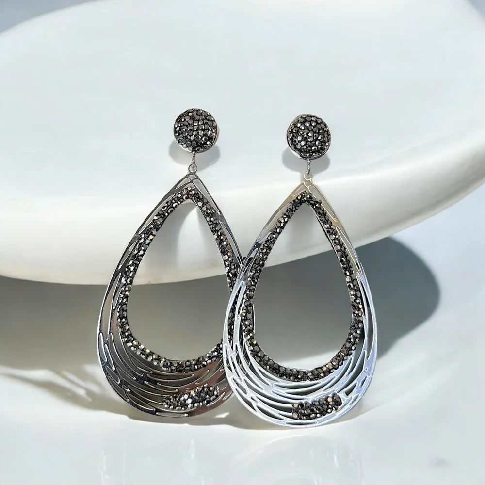 18K Gold/Silver Plated Australian Crystal Tear Drop Design Earrings