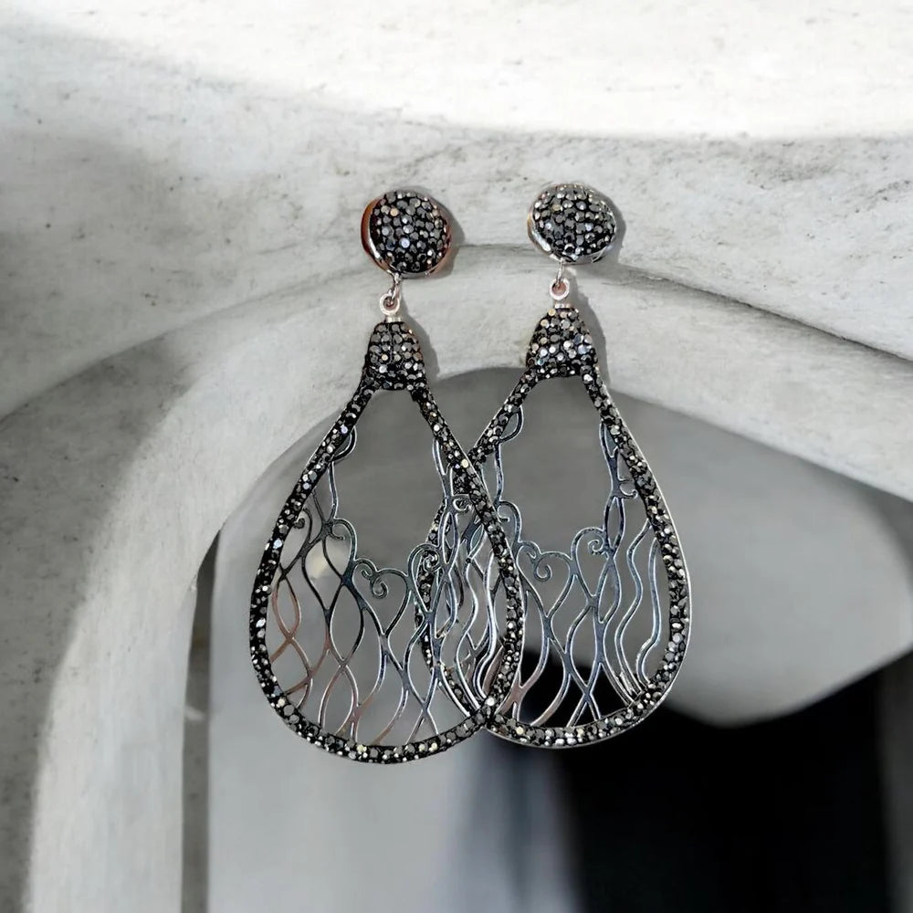 18K Gold/Silver Plated Australian Crystal Tear Drop Design Earrings